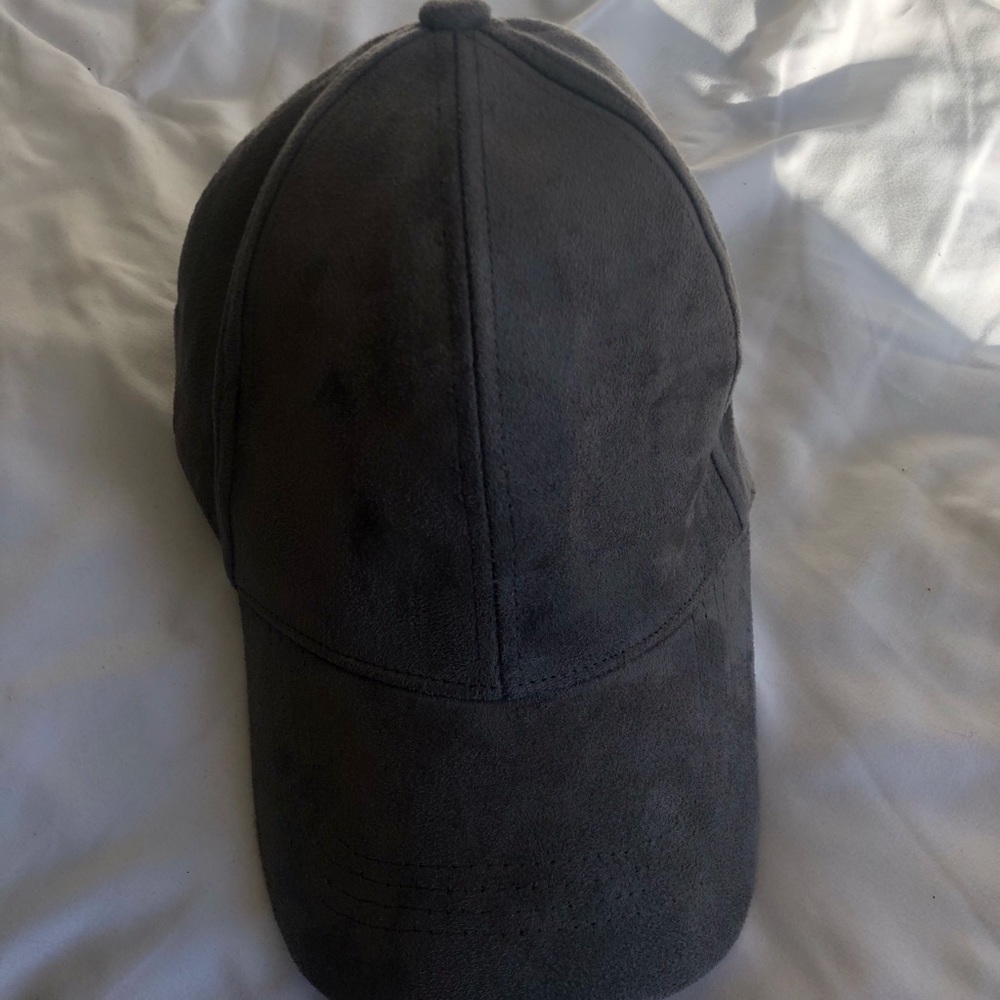 NWOT Grey Suede Hat